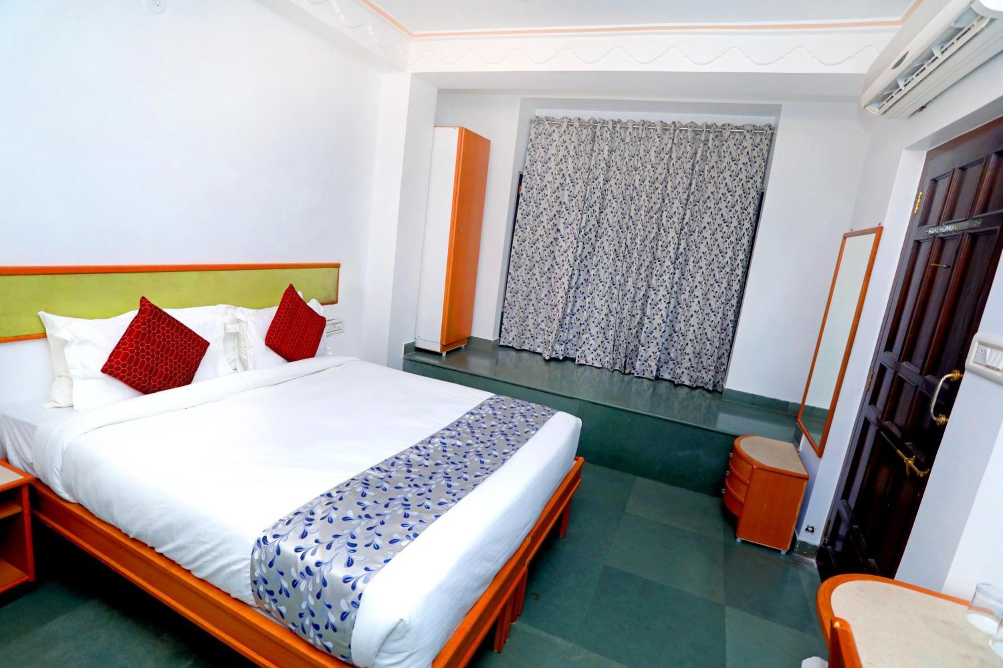 The Kesar Niwas Otel Udaipur Dış mekan fotoğraf